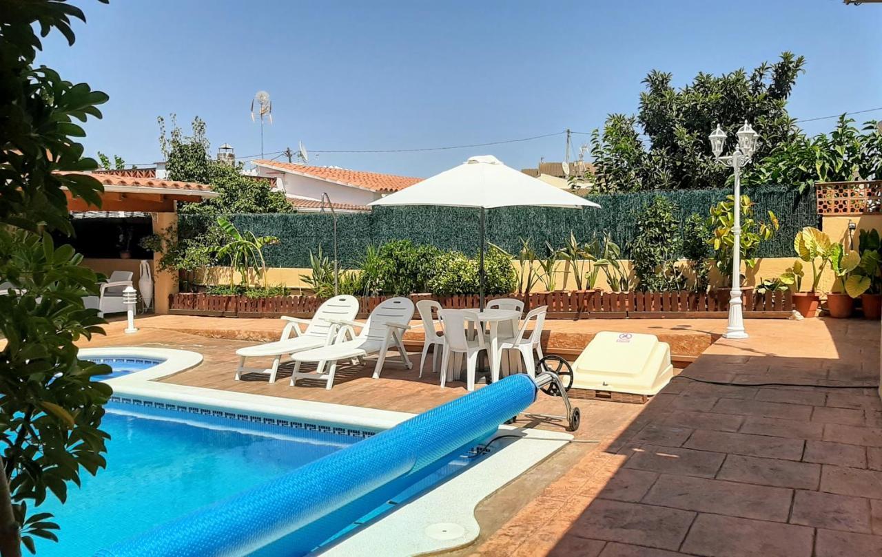 Chalet Vacacional Con Piscina Privada Y Barbacoa Tarragona Exterior photo